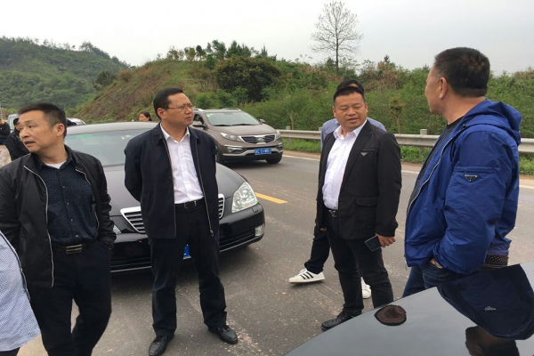 4.14蓮都區(qū)領(lǐng)導(dǎo)赴現(xiàn)場調(diào)研，關(guān)心支持公司發(fā)展后勁