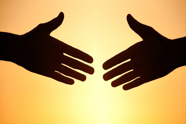 公司積極參與精準(zhǔn)扶貧活動，捐款10萬元